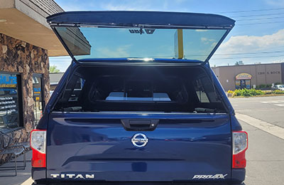2017 Nissan Titan V Series Fabric 3