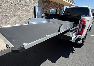 2020 Ford with Retrax Tonneau and Cargoslide